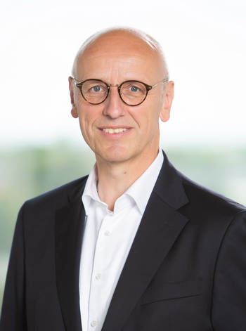 Nikolaus Lörz Nikolaus Lörz