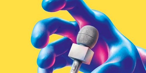 KI-Hand greift nach Journalismus