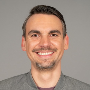 Tom Scharnagl