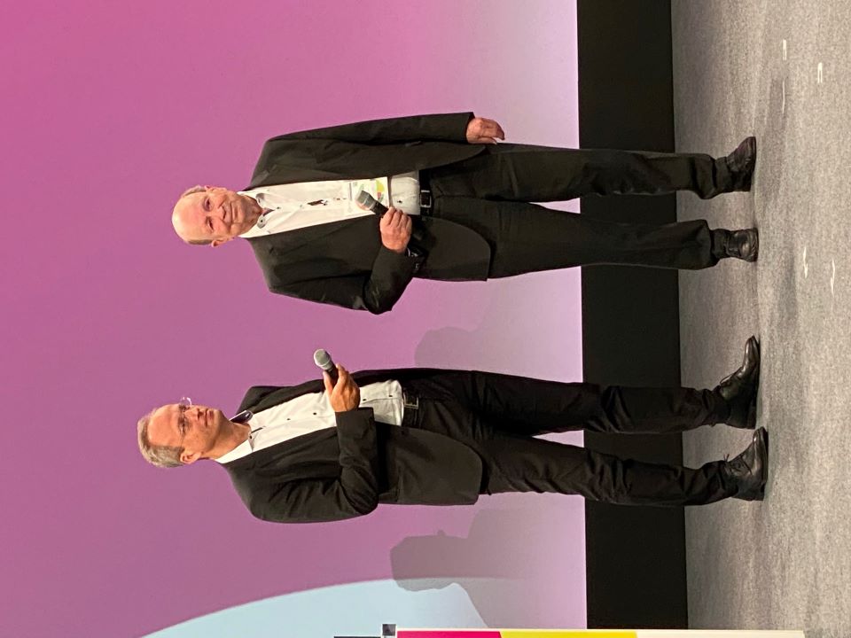 Bild Verleihung Ehrenpreis Dr. Thorsten Schmiege und Gunter Oschmann Bild Verleihung Ehrenpreis Dr. Thorsten Schmiege und Gunter Oschmann
