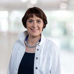 Juliane Henze Juliane Henze