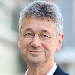 Prof. Dr. Michael Piazolo
