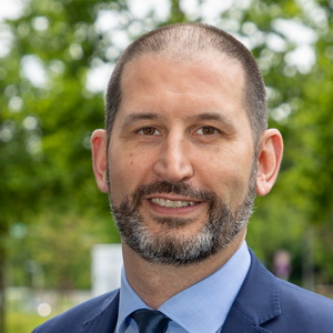Prof. Dr. Mark D. Cole