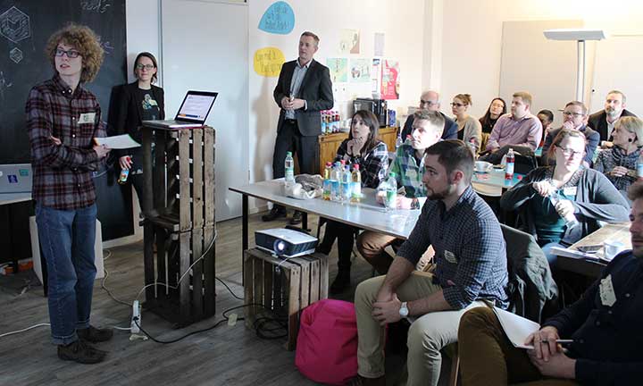Mitglieder der media.projects Arbeitsgruppe im Rahmen des BLM-Projekts Mitglieder der media.projects Arbeitsgruppe im Rahmen des BLM-Projekts