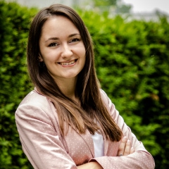 Antonia Hinrich Antonia Hinrich