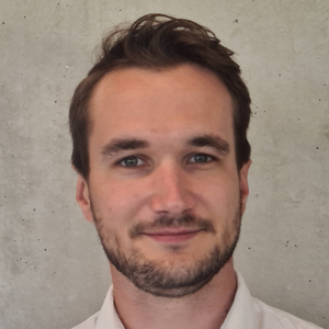 Dr. Pascal Schneiders